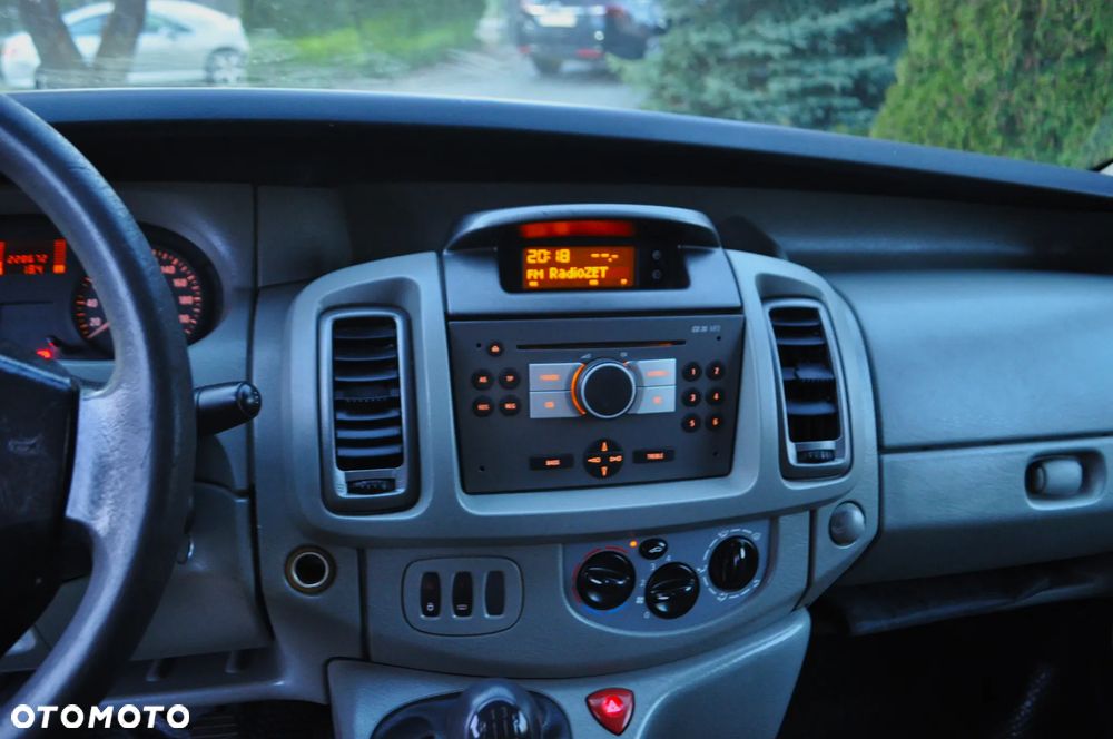 Opel VIVARO - 18