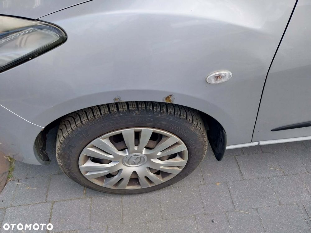Mazda 2 1.3 Exclusive - 10