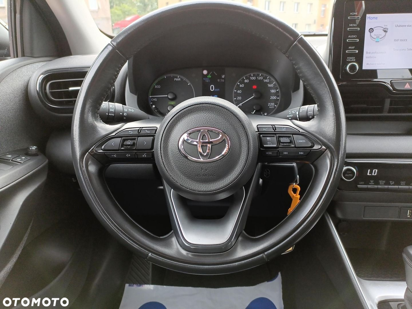 Toyota Yaris - 17