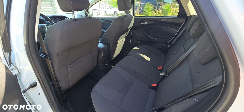 Ford Focus 1.6 EcoBoost Start-Stopp-System Titanium - 9