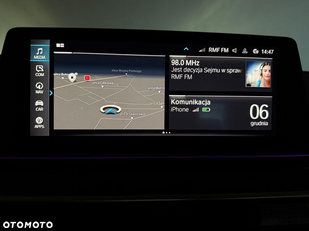 BMW Seria 5 530e iPerformance xDrive Sport Line sport - 23