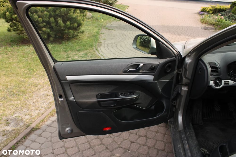 Skoda Octavia 1.8 TSI Ambiente - 11