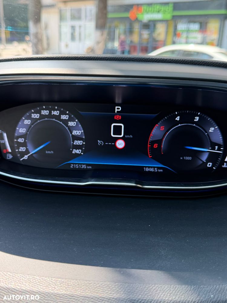 Peugeot 3008 - 12