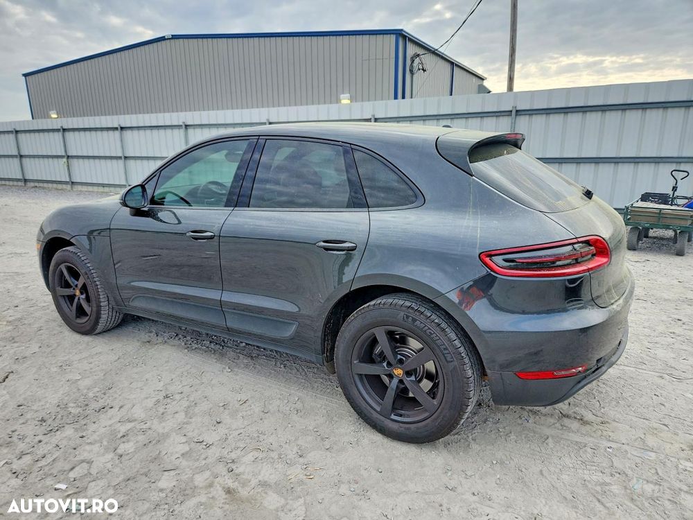 Porsche Macan - 3