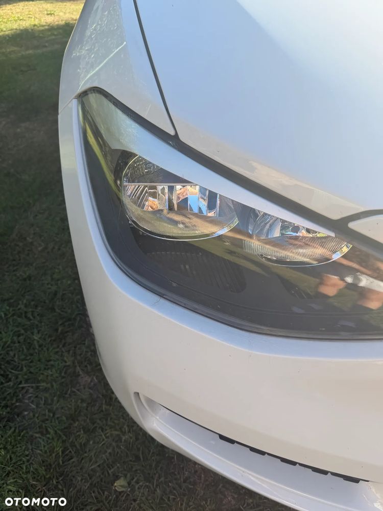 BMW Seria 1 - 20