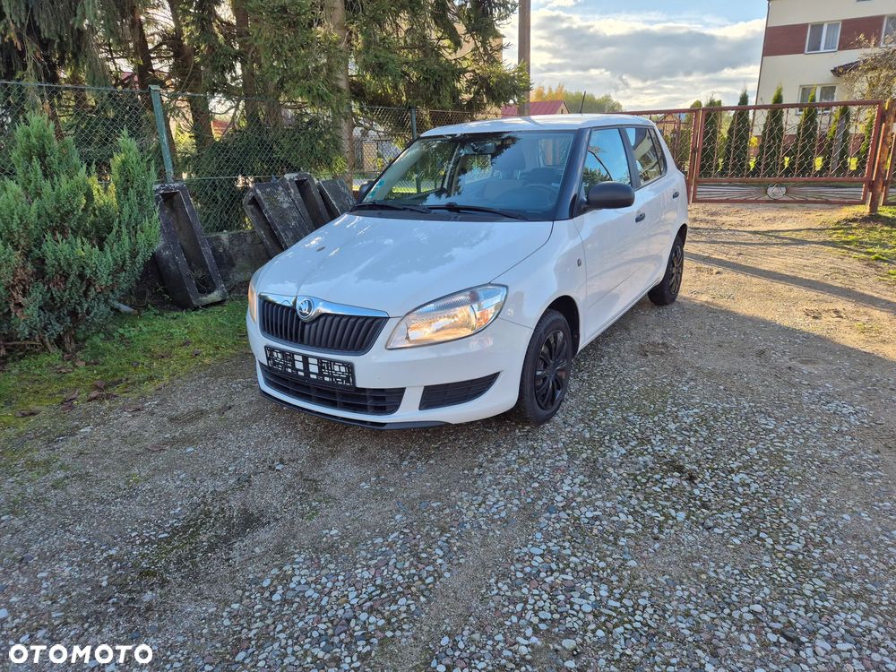 Skoda Fabia 1.2 TSI Ambiente - 2