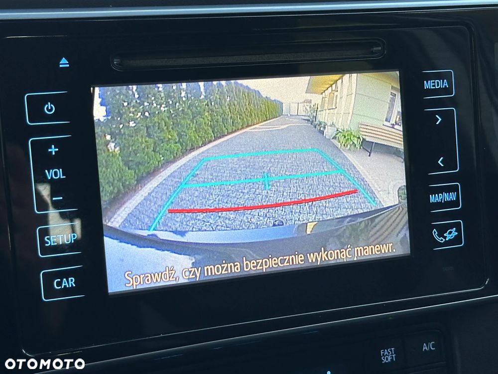 Toyota Auris 1.8 VVT-i Automatik Design Edition - 33
