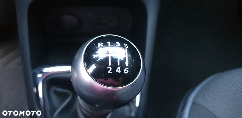 Renault Captur ENERGY TCe 120 Experience - 19