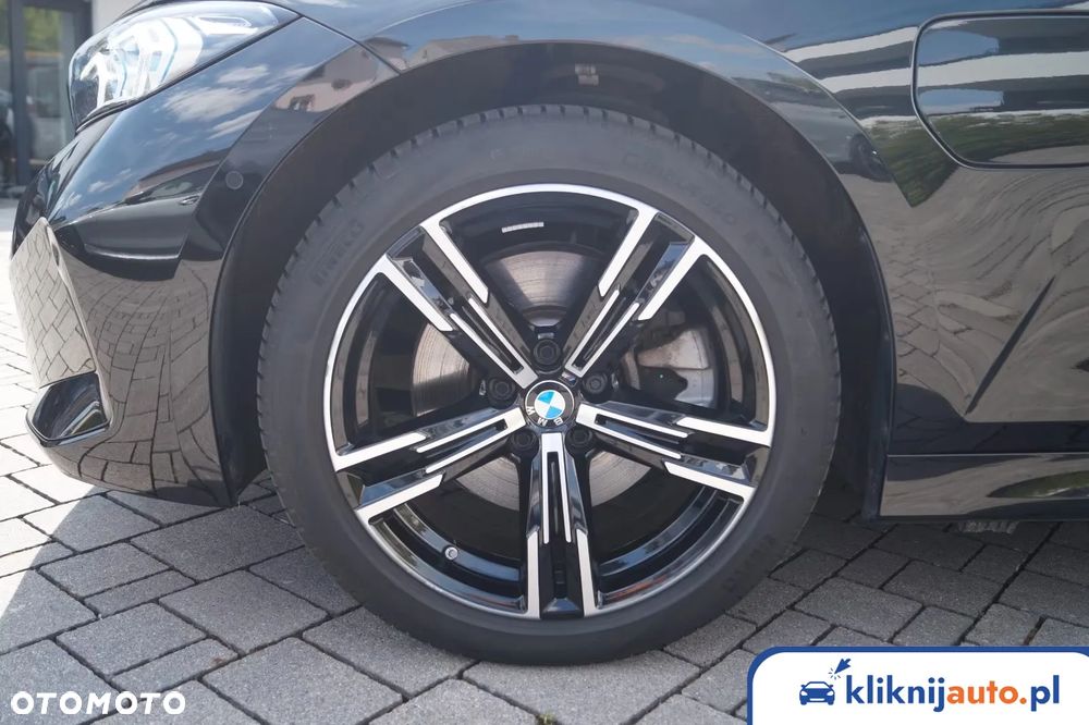 BMW Seria 3 330d xDrive mHEV M Sport - 12