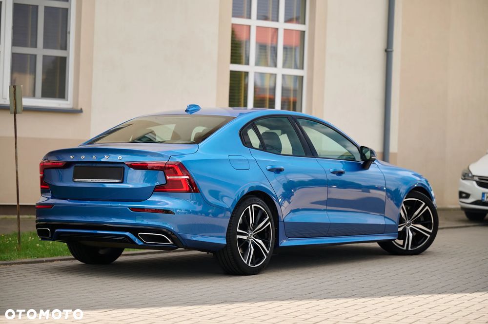 Volvo S60 - 3