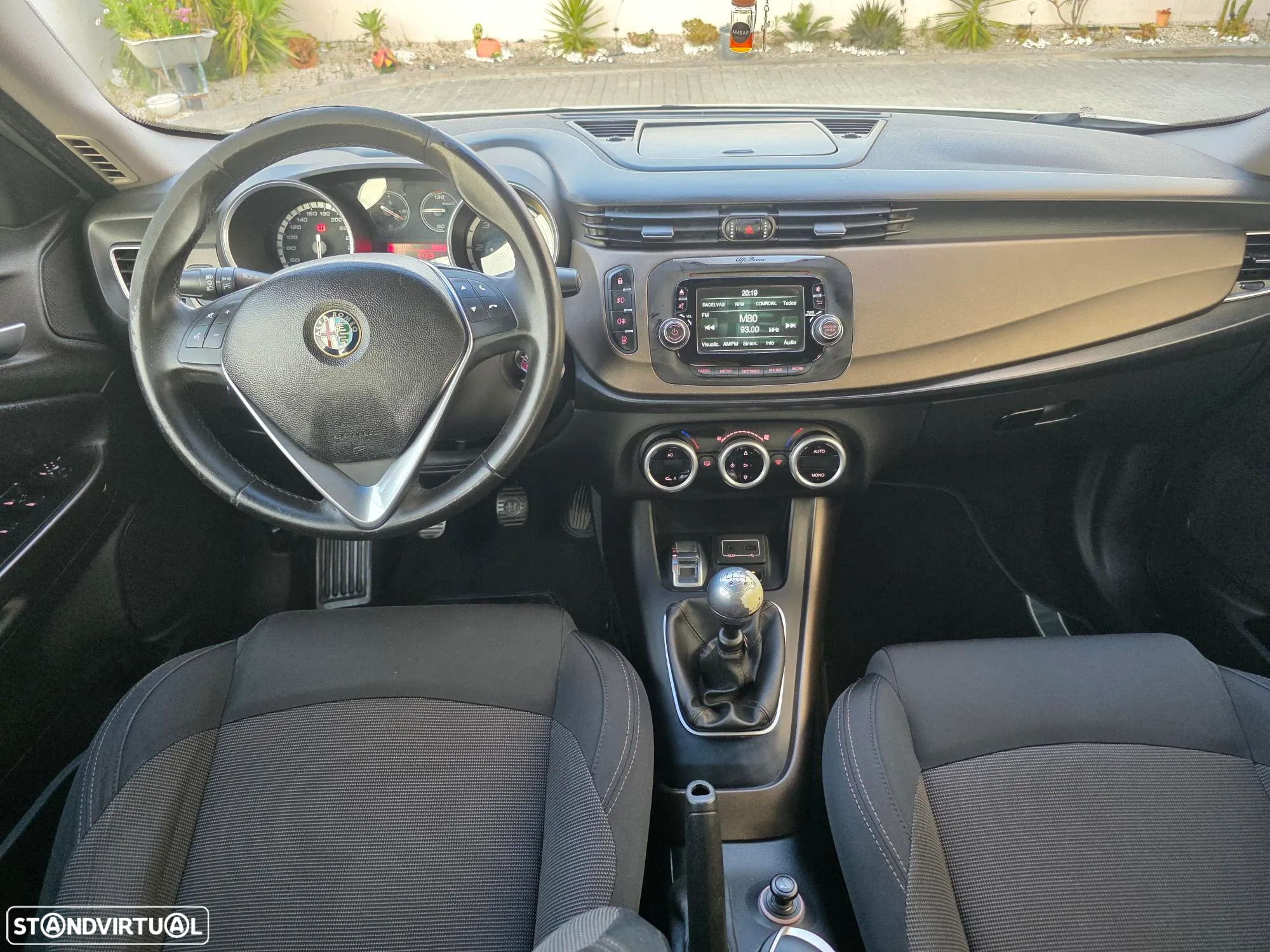 Alfa Romeo Giulietta 1.6 JTDm Distinctive - 21