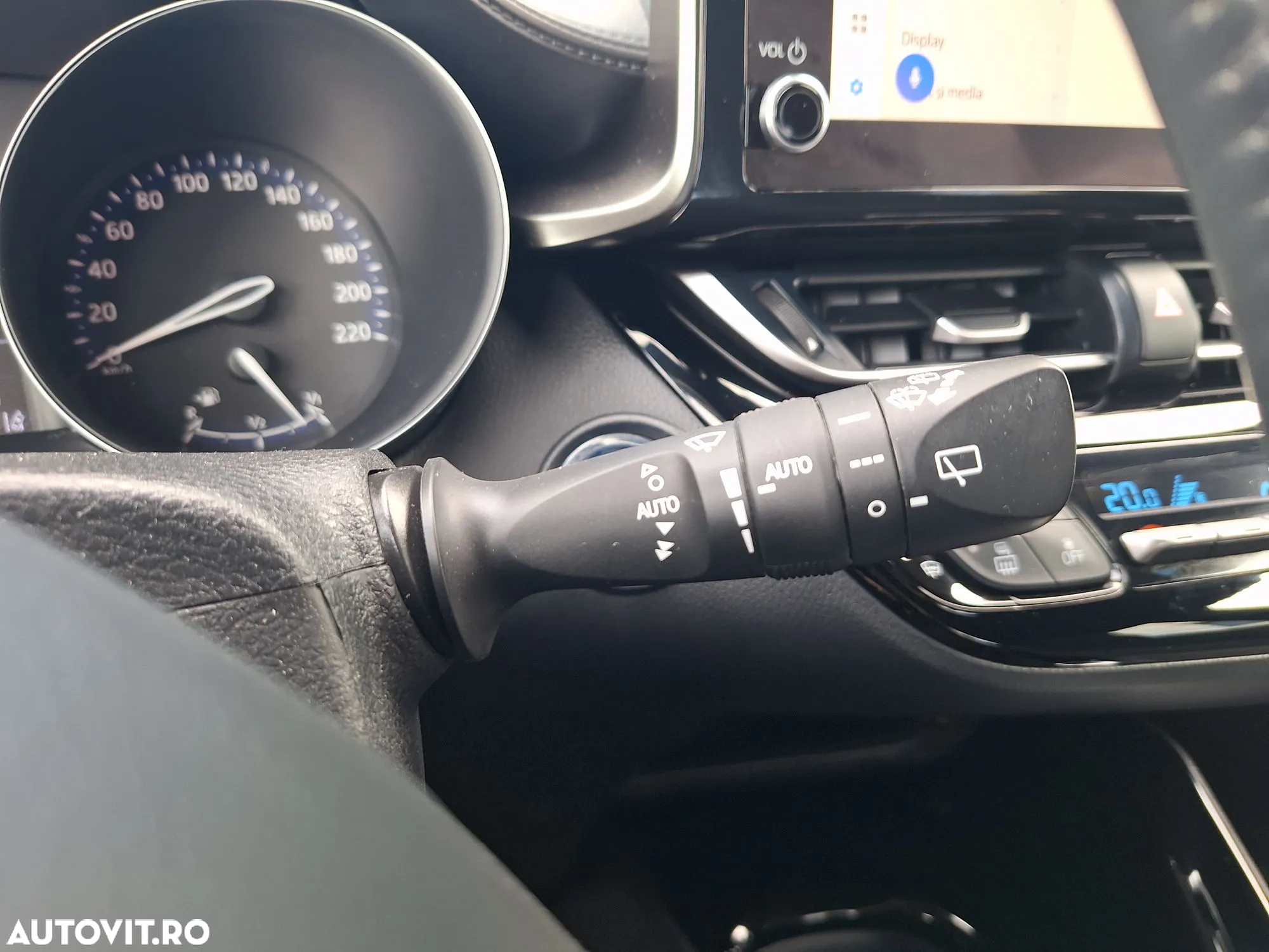 Toyota C-HR - 20