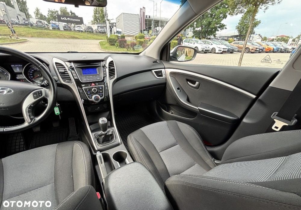 Hyundai i30 - 22