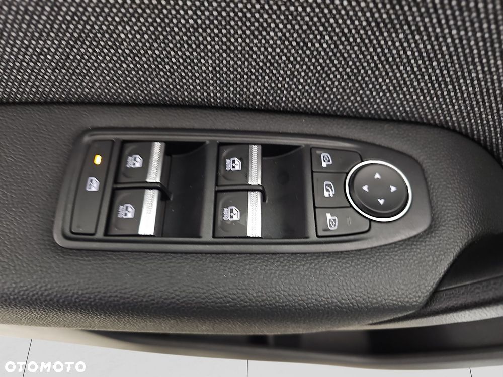 Renault Captur 1.0 TCe Techno - 11