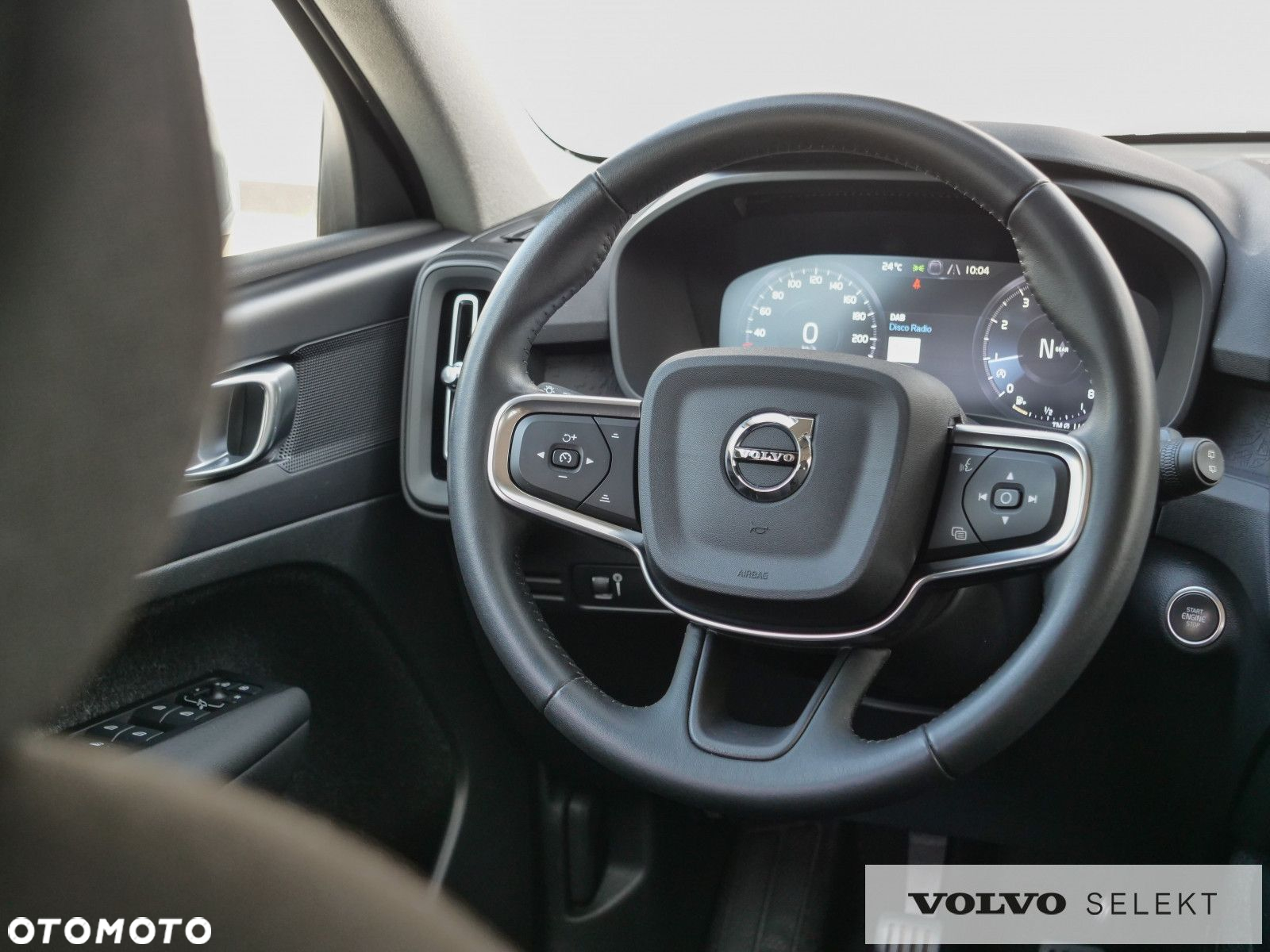 Volvo XC 40 - 18