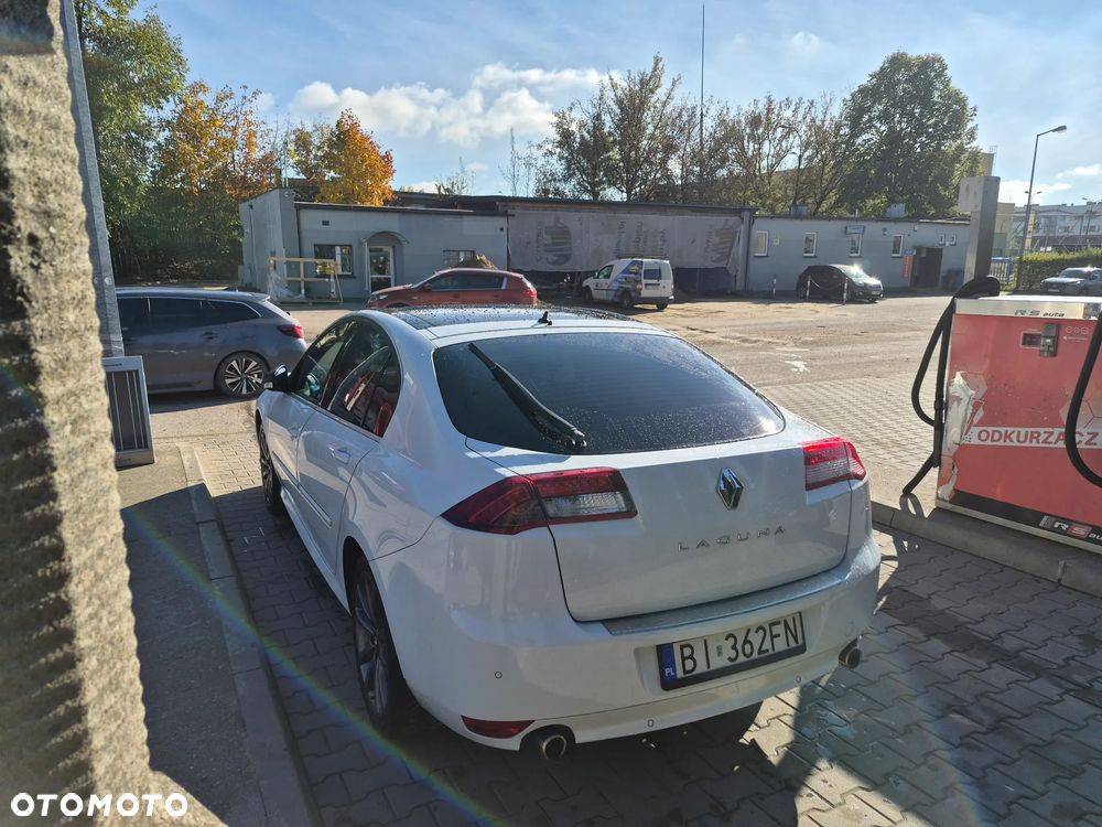 Renault Laguna 2.0 dCi Initiale - 6