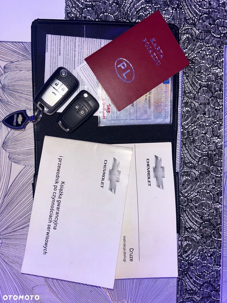 Chevrolet Cruze 1.6 LT - 8