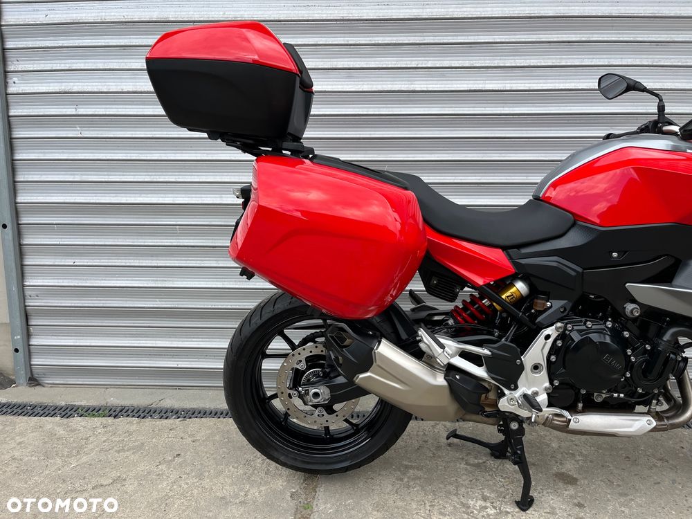 BMW XR - 25