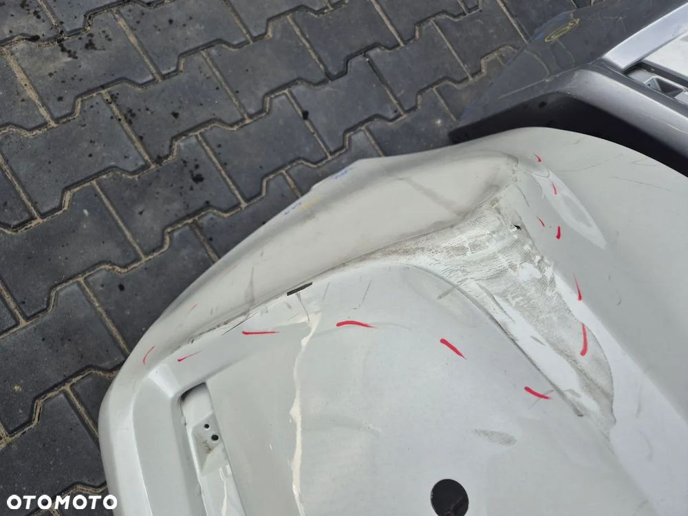 TOYOTA COROLLA E21 SEDAN ZDERZAK TYLNY (dostępne 6 zderzaków) - 13