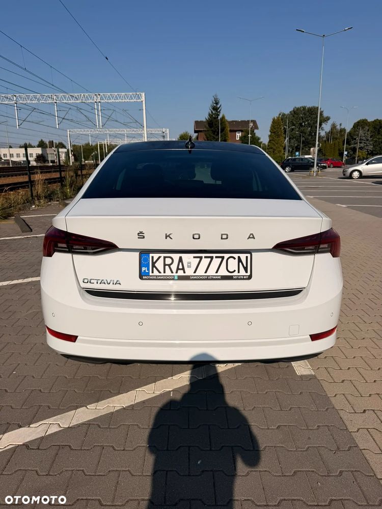 Skoda Octavia 1.5 TSI GPF ACT Ambition - 6