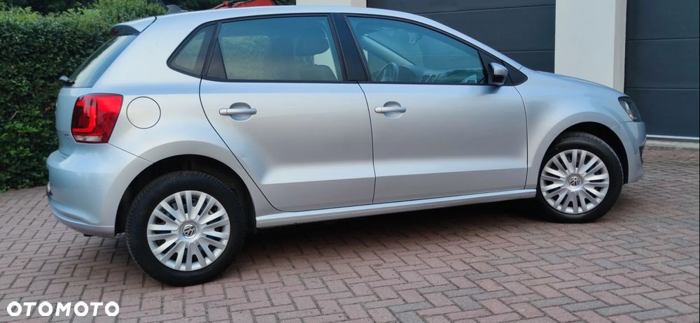 Volkswagen Polo 1.2 TSI MATCH - 8