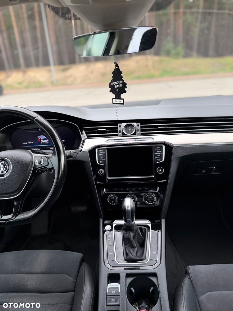 Volkswagen Passat 2.0 TDI BMT Comfortline DSG - 27