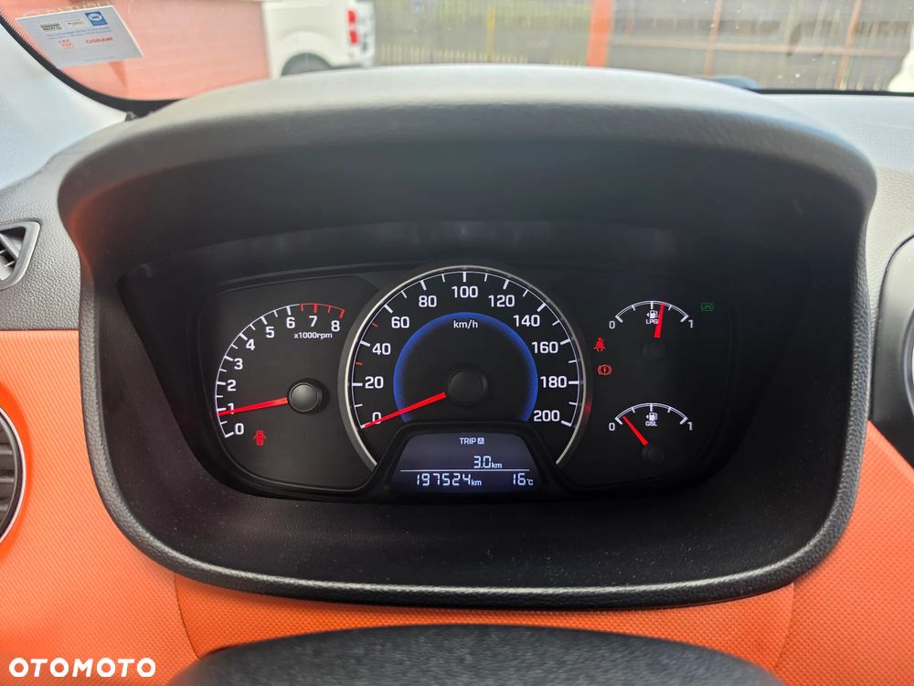 Hyundai i10 1.0 Passion - 29