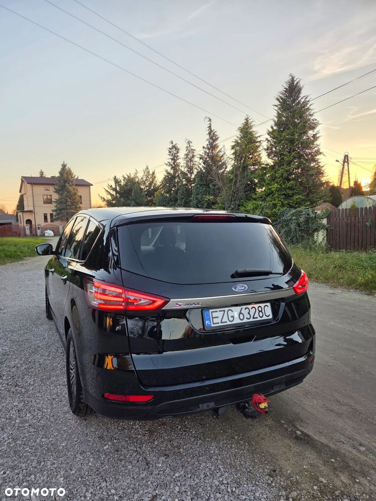 Ford S-Max 2.0 TDCi Titanium - 3