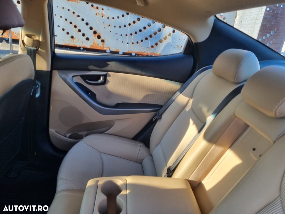 Hyundai Elantra 1.6 MPi Aut. Highway+ - 5