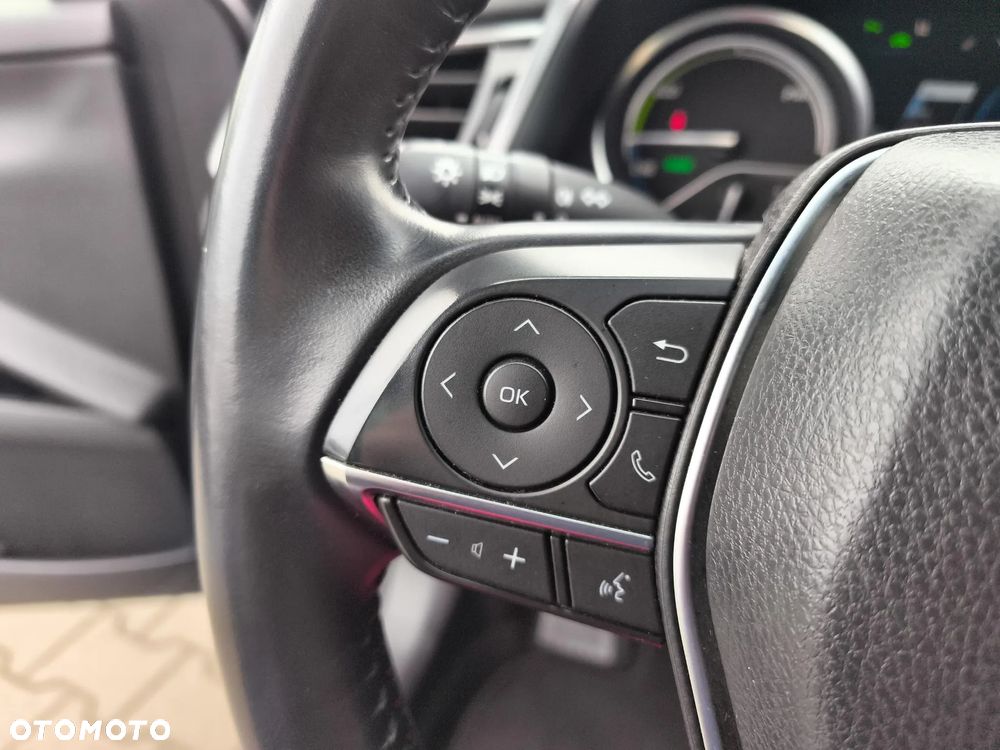 Toyota Camry 2.5 Hybrid Comfort CVT - 27