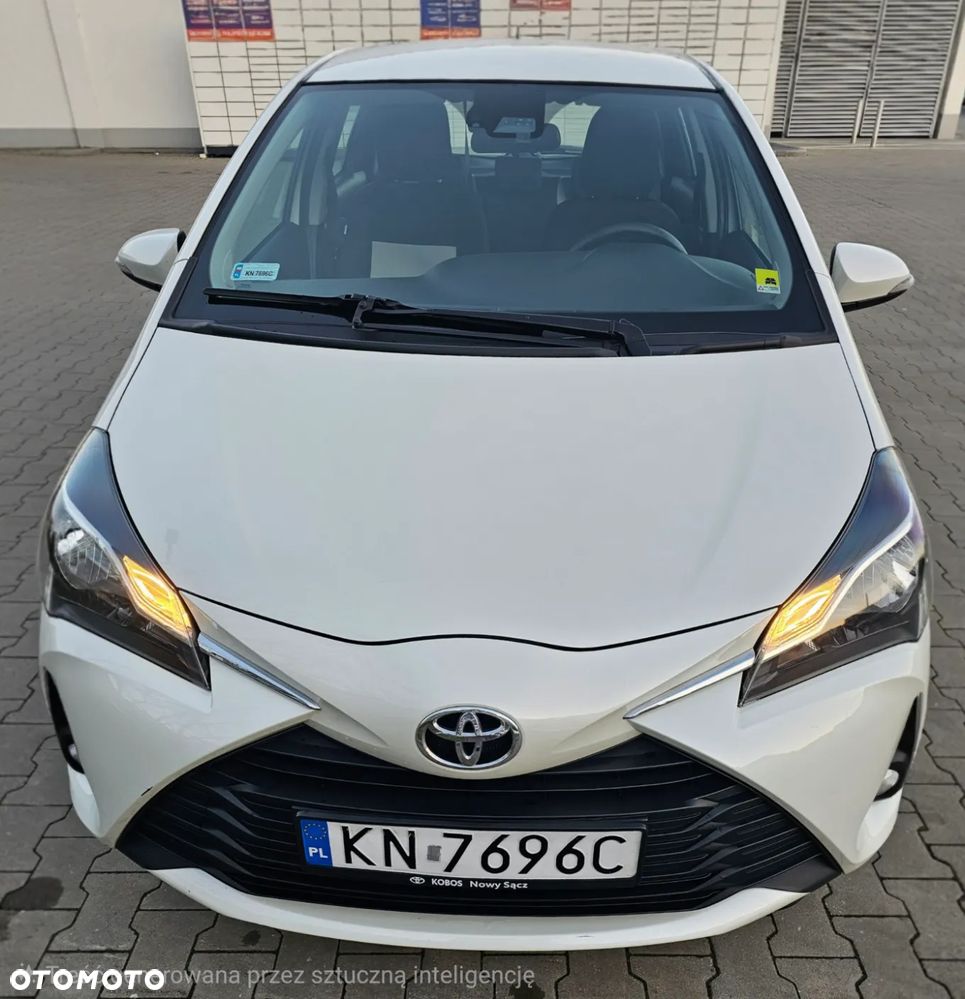 Toyota Yaris - 1