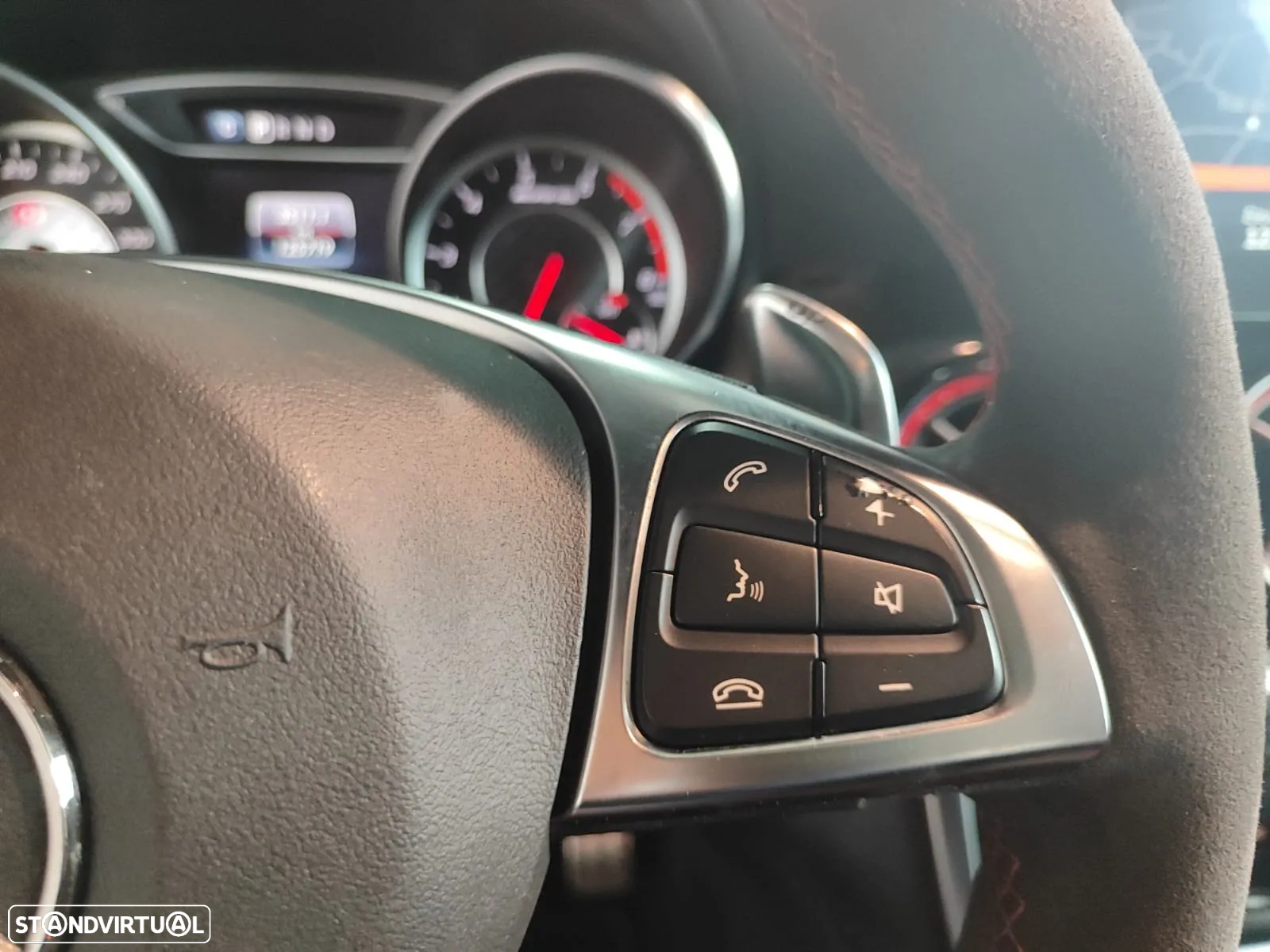 Mercedes-Benz CLA 45 AMG Shooting Brake 4-Matic - 28