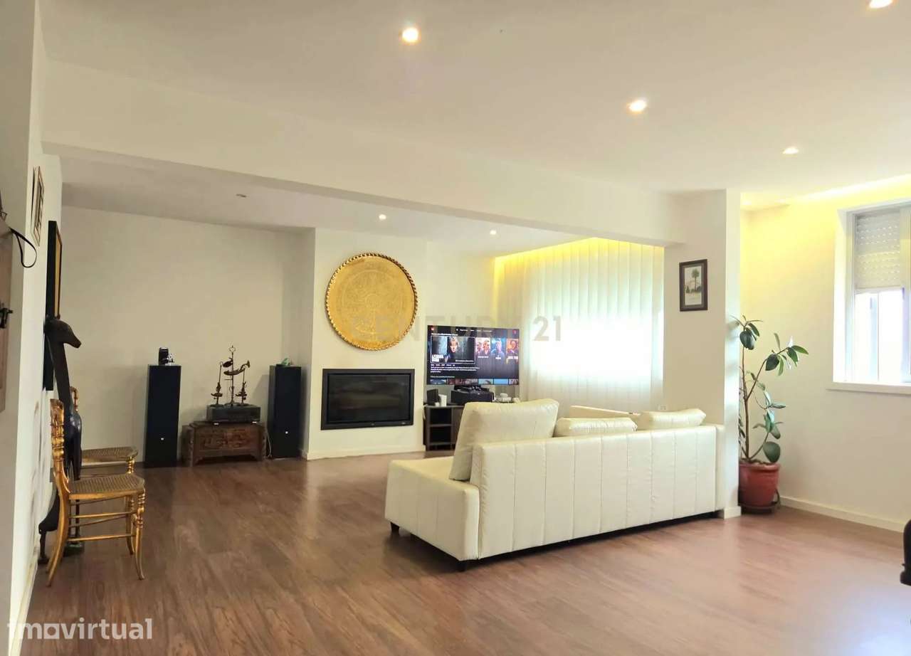 Apart T5 Penthouse, Terraço 208 m², Vista Panorâmica s/ Porto - Grande imagem: 2/31