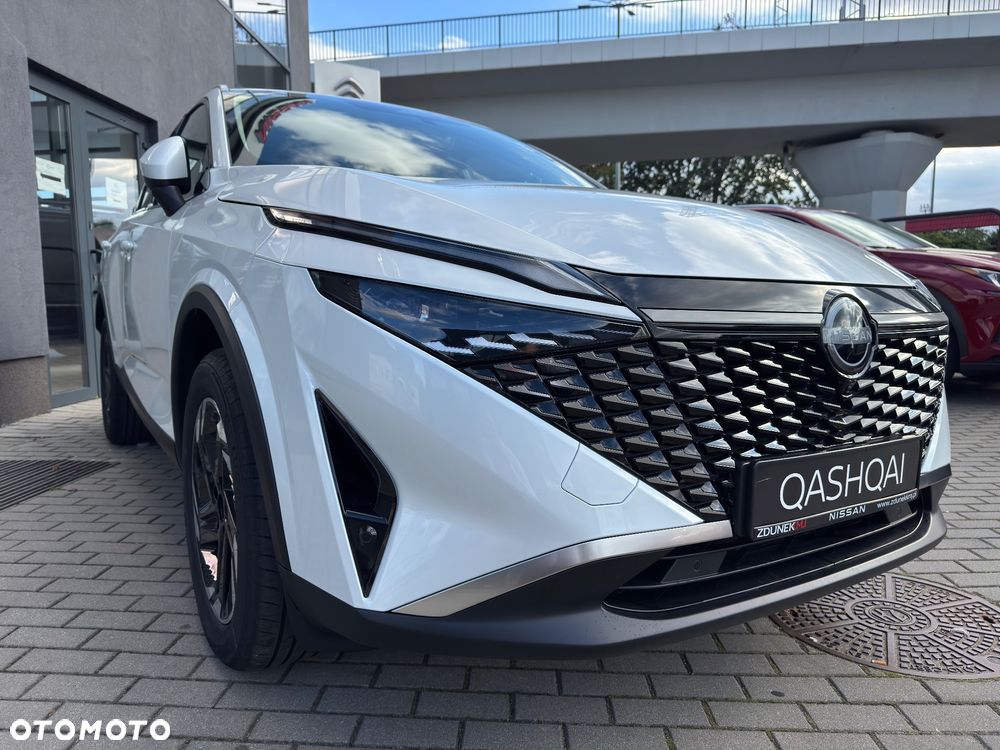 Nissan Qashqai 1.3 DIG-T MHEV N-Connecta Xtronic - 3