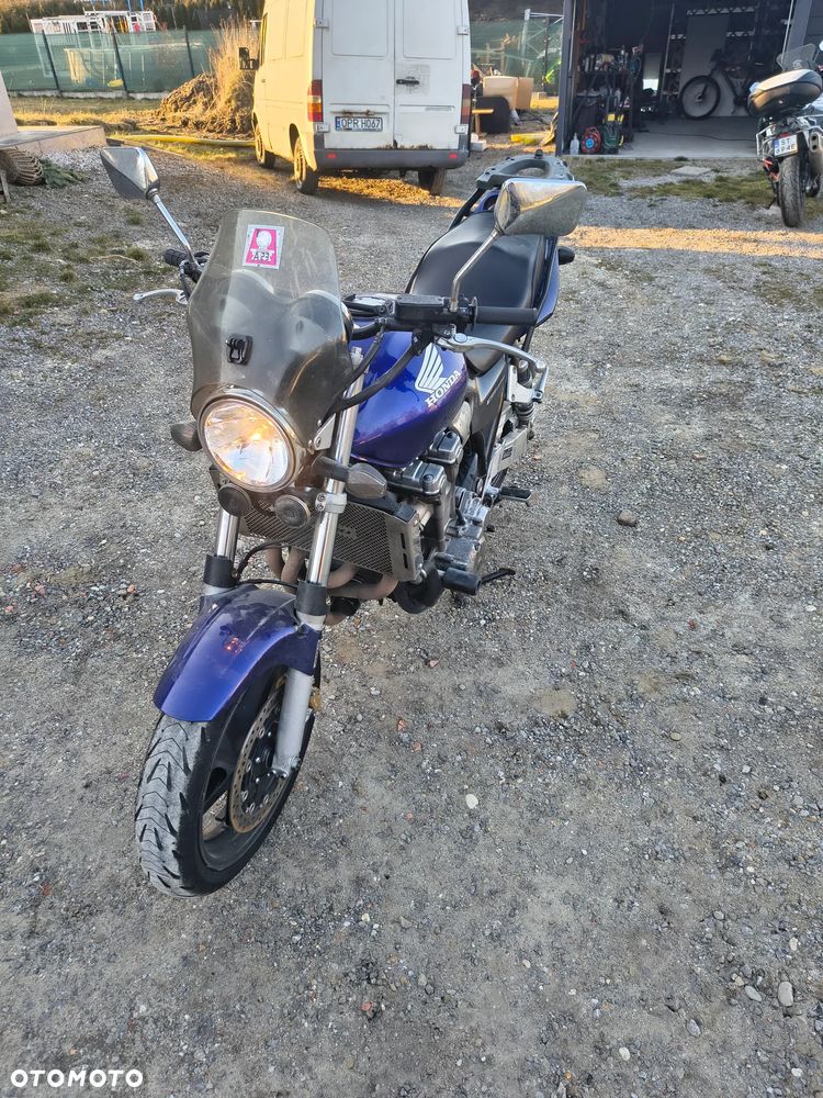 Honda CB - 11