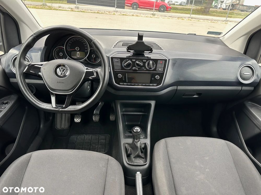 Volkswagen up! - 11