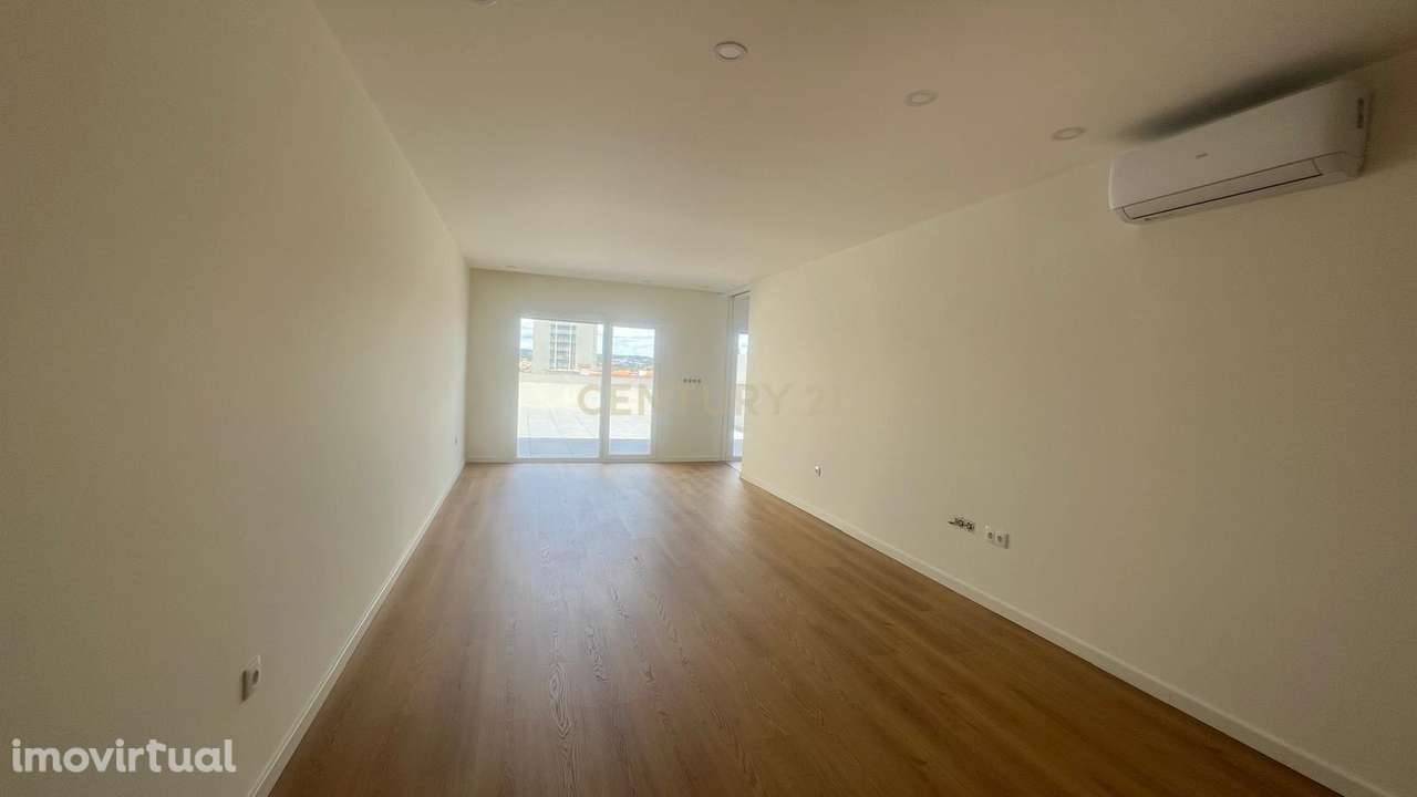 Apartamento T2 novo com terraço na R. Cândido dos Reis no centro de Vi - Grande imagem: 4/16