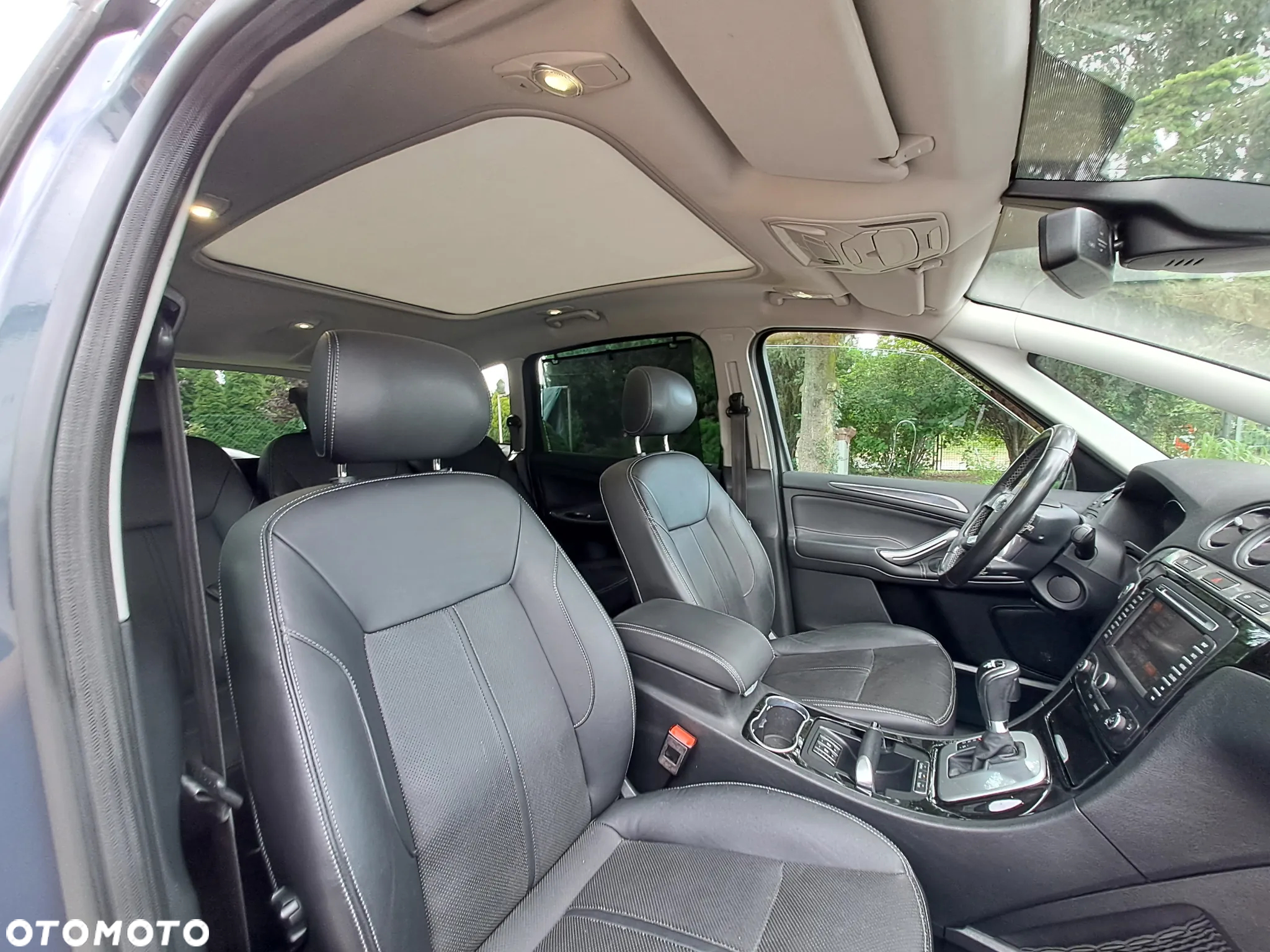 Ford S-Max - 16