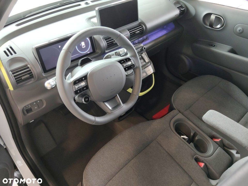 Hyundai Inster - 11
