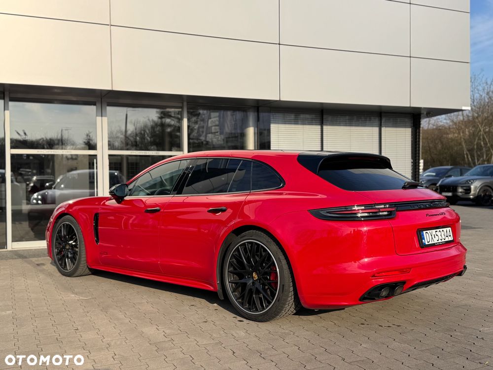 Porsche Panamera - 12