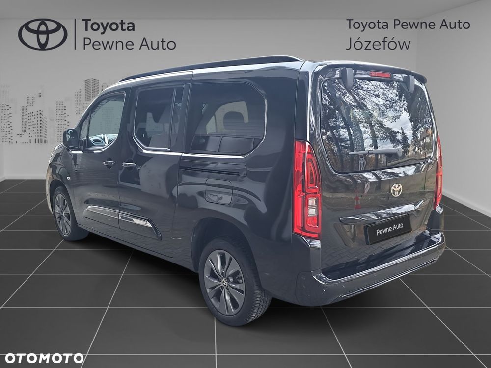 Toyota Proace City Verso Long 1.5 D-4D VIP - 2