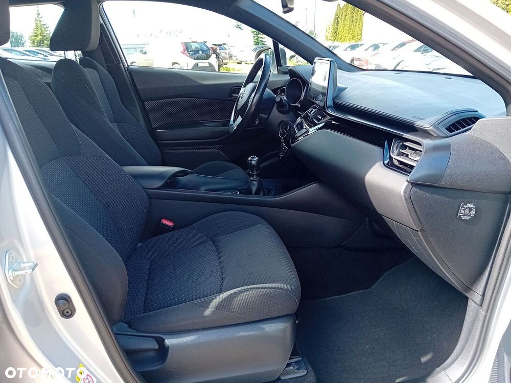 Toyota C-HR 1.2 T GPF Premium - 6
