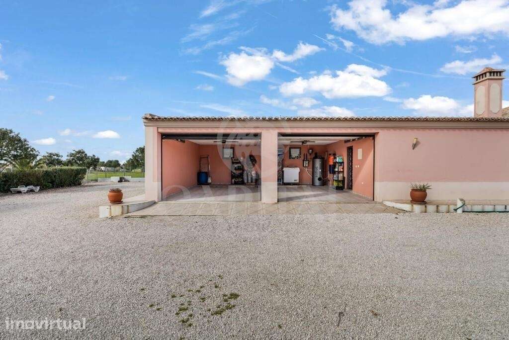 Moradia T4 Térrea com 1 Hectare de Terreno – Águas de Moura - Grande imagem: 5/46