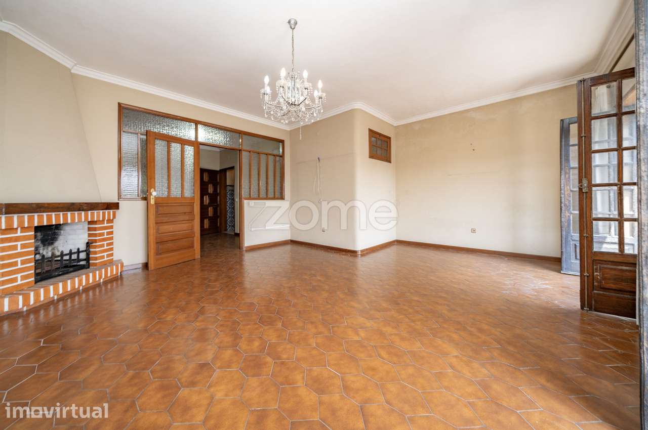 Prédio T4 com 363 m² em São Vicente – Braga! - Grande imagem: 5/51