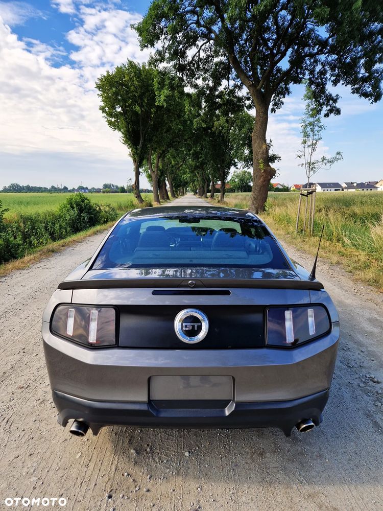 Ford Mustang 5.0 V8 GT Premium - 8