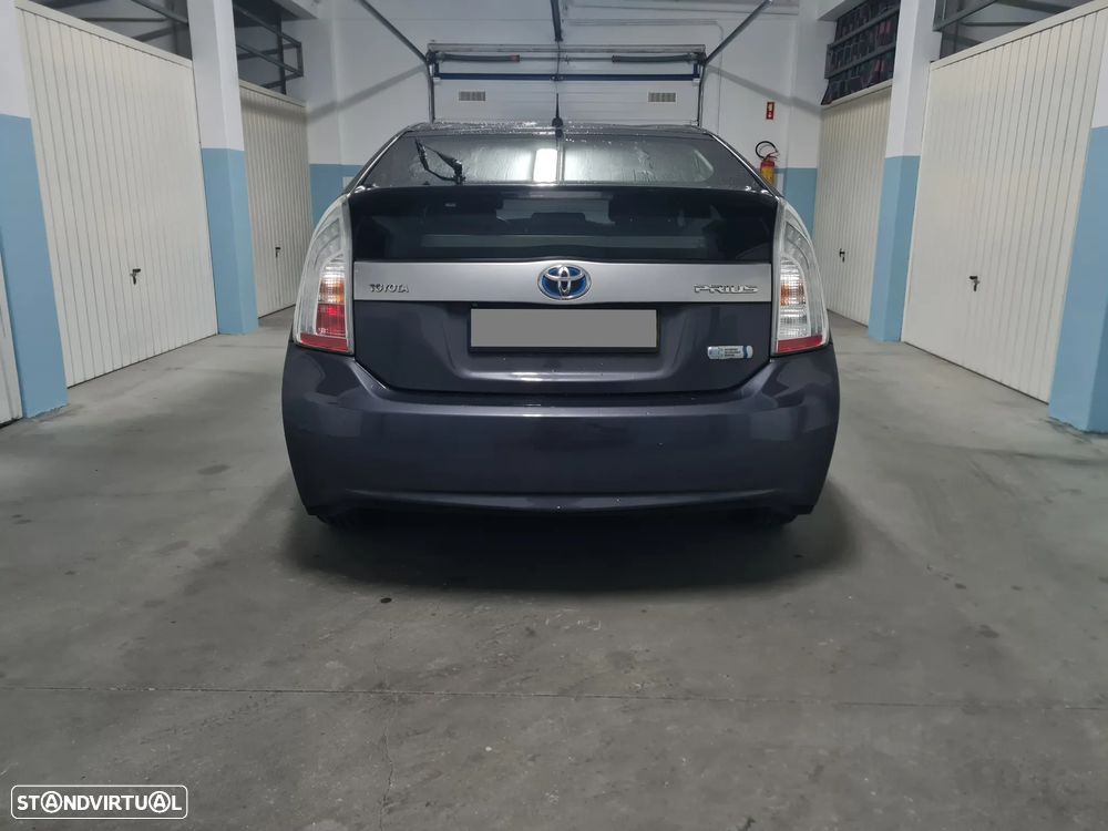 Toyota Prius 1.8 Plug-In - 3