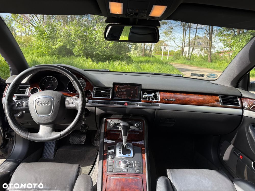 Audi A8 4.2 TDI DPF quattro - 16