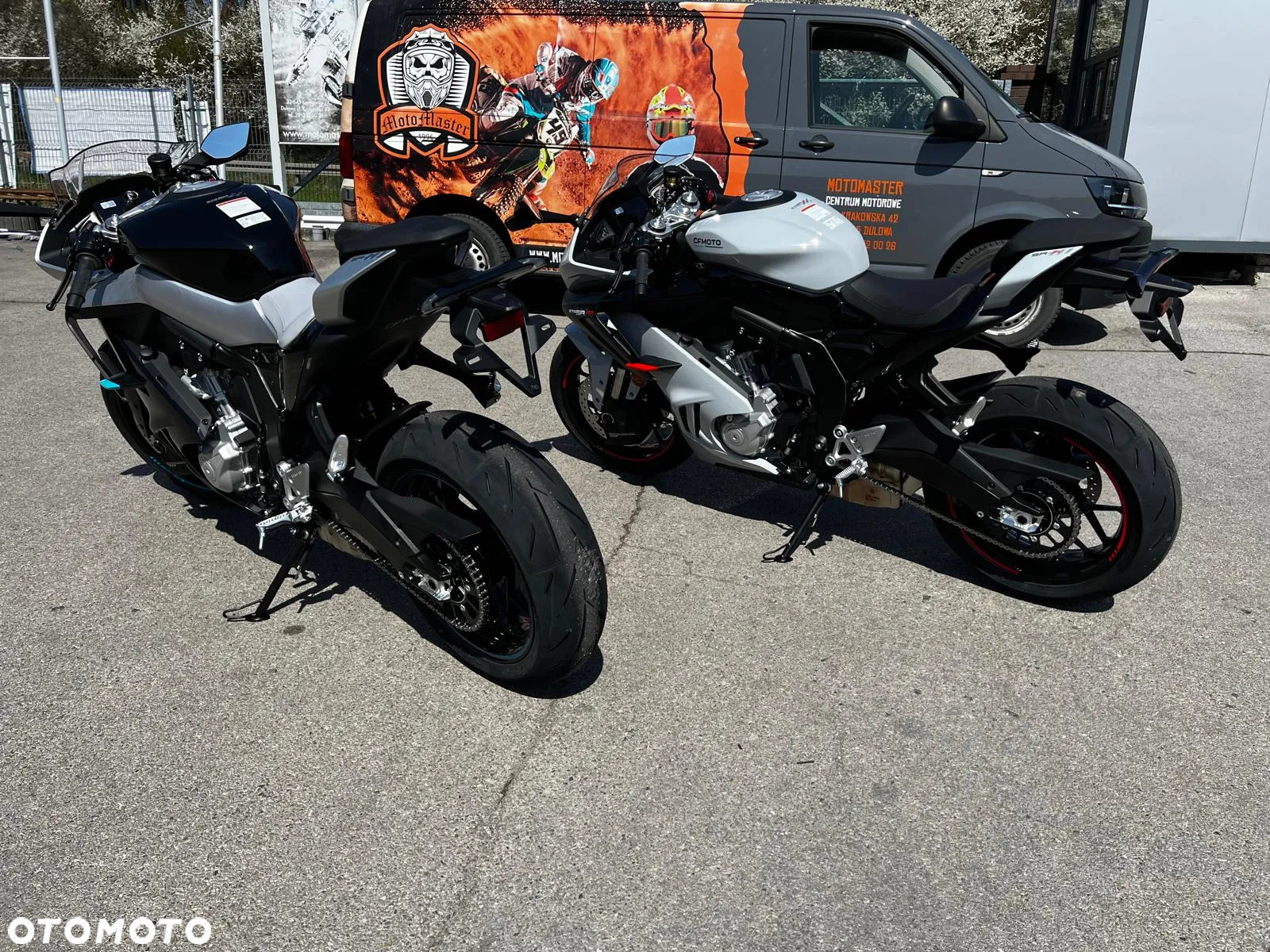 CFMoto SR - 8