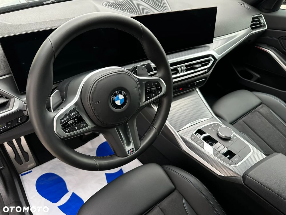 BMW Seria 3 318i M Sport - 19