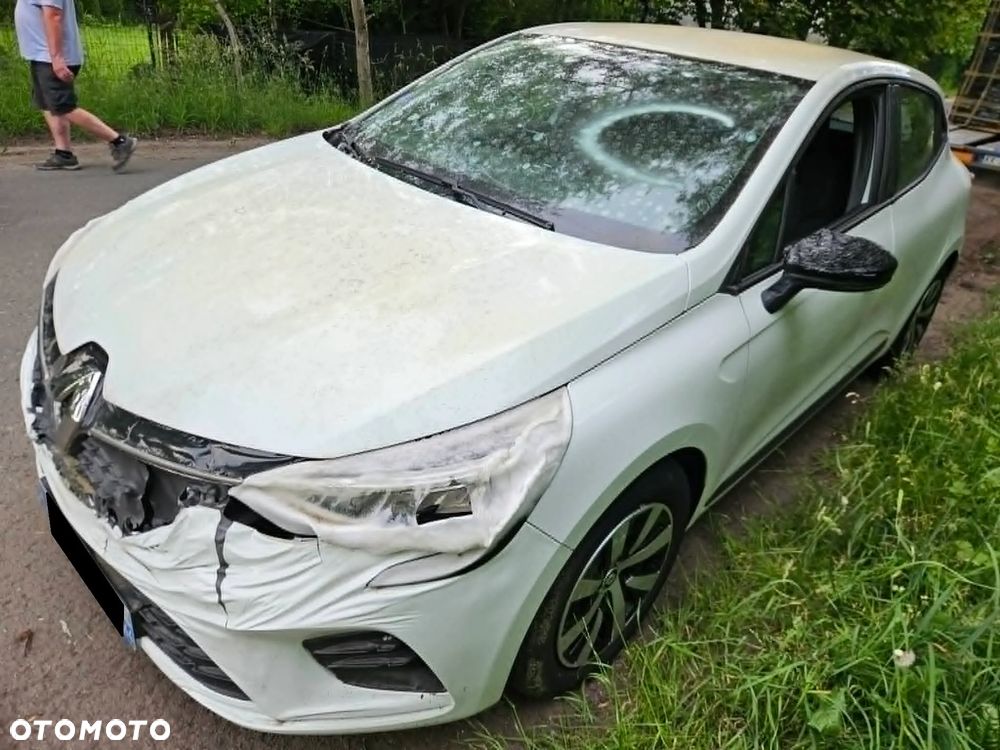 Renault Clio E-TECH Full 145 EVOLUTION - 4